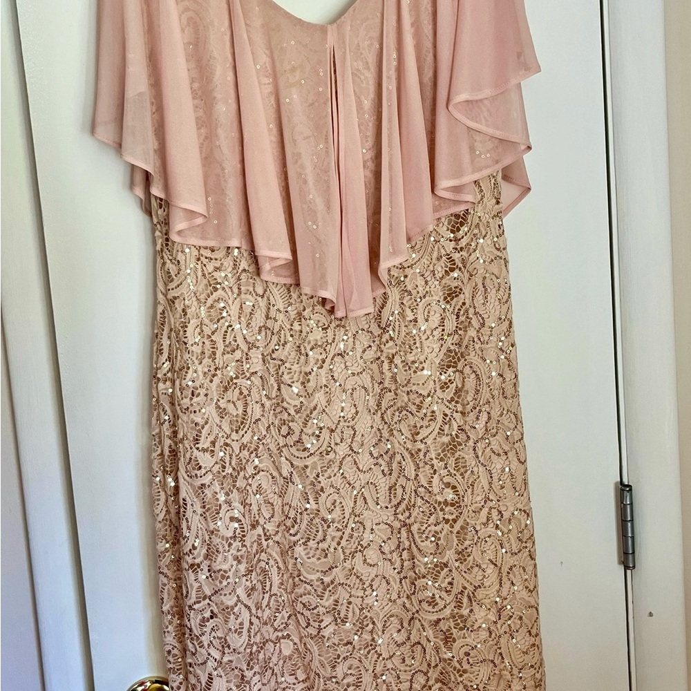 Cocktail dress, sequins, above knee, size 14, worn once.